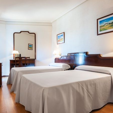 Hotel Alcantara Касерес Экстерьер фото