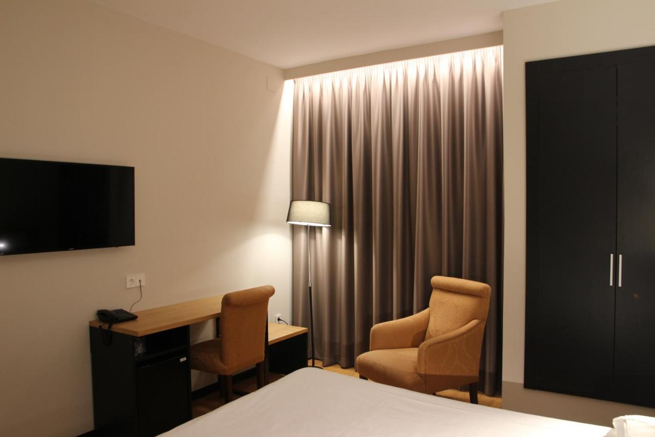 Hotel Alcantara Касерес Экстерьер фото